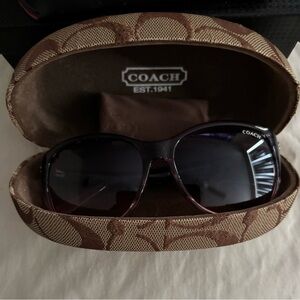 [Worn Only Once] Coach Women's Light Purple Sunglasses🕶️